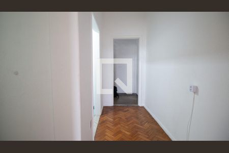 Corredor de apartamento para alugar com 1 quarto, 40m² em Tijuca, Rio de Janeiro