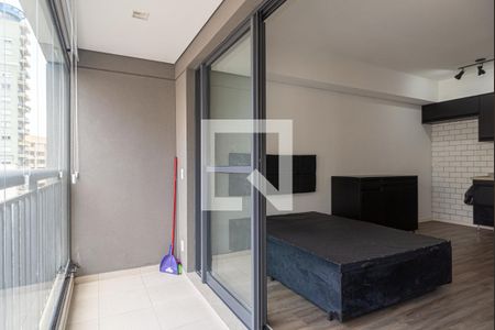 Varanda da Sala/Quarto de kitnet/studio para alugar com 1 quarto, 36m² em Bela Vista, São Paulo