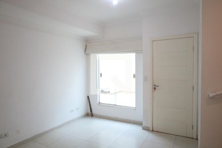 Casa de Condomínio para alugar com 2 quartos, 71m² em Jardim Prudência, São Paulo