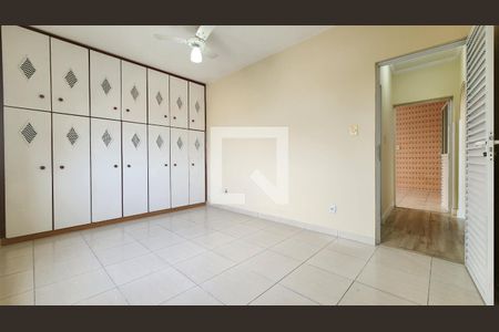 Quarto de apartamento para alugar com 1 quarto, 80m² em Aparecida, Santos