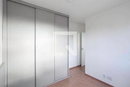 Quarto 2 de apartamento para alugar com 2 quartos, 60m² em Santa Rosa, Belo Horizonte