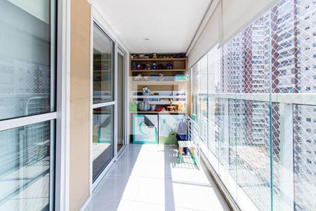 Varanda de apartamento à venda com 3 quartos, 147m² em Barra Funda, São Paulo