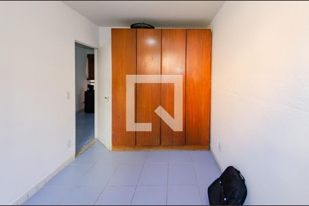 Quarto 2 de apartamento à venda com 2 quartos, 50m² em Camargos, Belo Horizonte