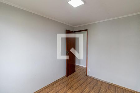 Quarto 1 de apartamento para alugar com 2 quartos, 50m² em Vila Silvia, São Paulo