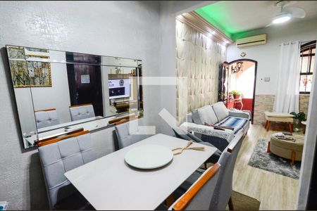 Sala de casa para alugar com 2 quartos, 55m² em Imperial de São Cristóvão, Rio de Janeiro