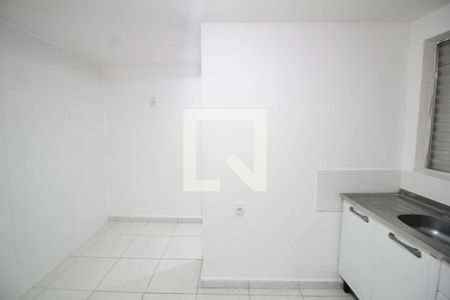 Sala/Quarto/Cozinha de kitnet/studio para alugar com 1 quarto, 10m² em Quarta Parada, São Paulo