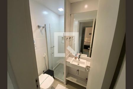 Banheiro de apartamento à venda com 2 quartos, 49m² em Ipanema, Rio de Janeiro