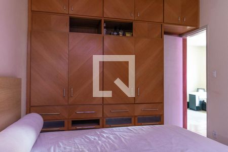 Quarto 1 de apartamento para alugar com 2 quartos, 88m² em Alto Caiçaras, Belo Horizonte