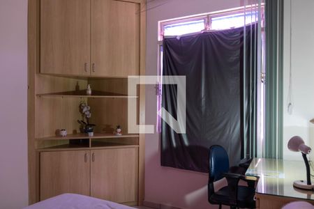 Quarto 1 de apartamento para alugar com 2 quartos, 88m² em Alto Caiçaras, Belo Horizonte