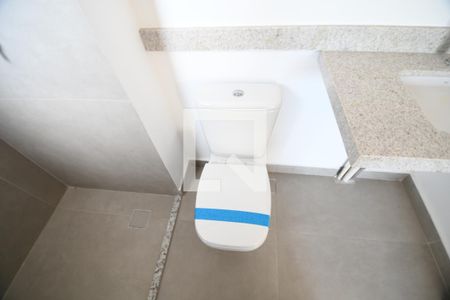 Banheiro de kitnet/studio à venda com 1 quarto, 47m² em Nova Campinas, Campinas