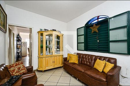 Sala de casa à venda com 5 quartos, 185m² em Sagrada Família, Belo Horizonte