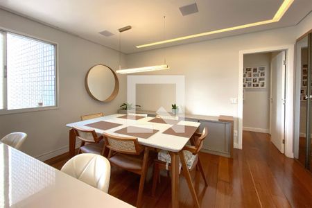 Sala de jantar de apartamento à venda com 3 quartos, 158m² em Serra, Belo Horizonte
