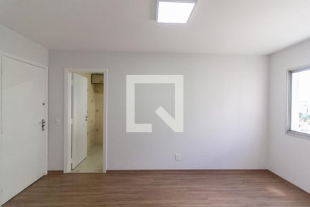 Sala de apartamento para alugar com 1 quarto, 45m² em Campo Belo, São Paulo