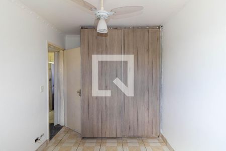 Quarto 2 de apartamento para alugar com 2 quartos, 55m² em Cidade Satelite Santa Barbara, São Paulo