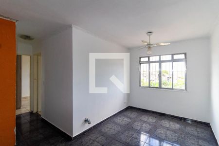 Sala de apartamento para alugar com 2 quartos, 55m² em Cidade Satelite Santa Barbara, São Paulo