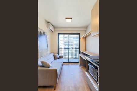 Sala de apartamento para alugar com 1 quarto, 27m² em Campo Belo, São Paulo