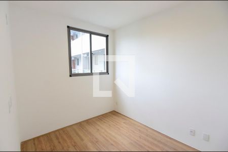 Quarto 1 de apartamento para alugar com 2 quartos, 44m² em Santo Cristo, Rio de Janeiro