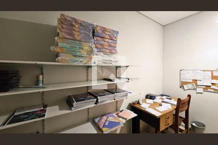 Escritório de casa para alugar com 4 quartos, 250m² em Jardim Quintas das Videiras, Jundiaí