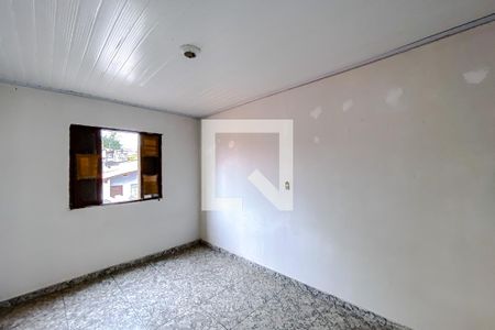 Sala de casa à venda com 8 quartos, 400m² em Vila Invernada, São Paulo