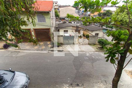 Vista do Quarto 1 de casa para alugar com 2 quartos, 90m² em Vila Carmosina, São Paulo