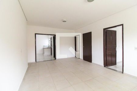 Sala de casa para alugar com 2 quartos, 90m² em Vila Carmosina, São Paulo