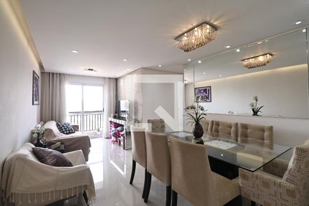 Sala de apartamento à venda com 3 quartos, 70m² em Vila Valparaíso, Santo André