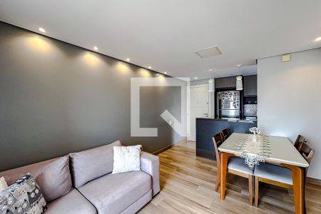 Sala de apartamento à venda com 3 quartos, 59m² em Jardim Sabara, São Paulo