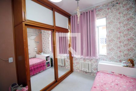 Quarto 1 de apartamento à venda com 2 quartos, 60m² em Irajá, Rio de Janeiro