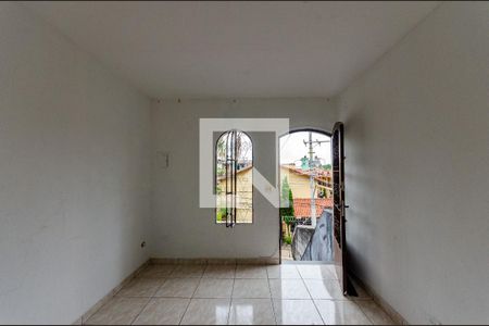 Quarto 1 de casa para alugar com 3 quartos, 100m² em Vila Santos, São Paulo