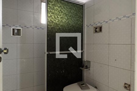 Banheiro de apartamento à venda com 2 quartos, 61m² em Gopoúva, Guarulhos