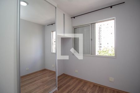 Quarto 2 de apartamento para alugar com 2 quartos, 52m² em Jardim Maristela, São Paulo