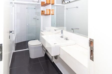 Banheiro de kitnet/studio à venda com 1 quarto, 40m² em Perdizes, São Paulo