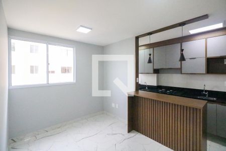Sala/Cozinha de apartamento para alugar com 2 quartos, 36m² em Vila Palmares, São Caetano do Sul