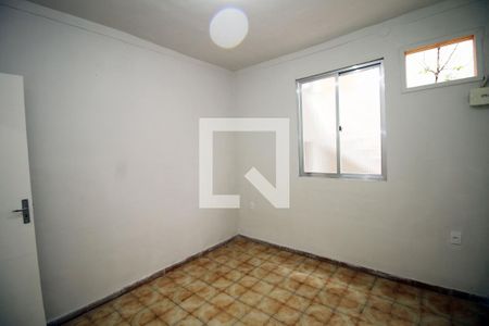 Quarto de casa para alugar com 1 quarto, 50m² em Vista Alegre, Rio de Janeiro