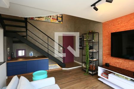 Sala  de apartamento para alugar com 2 quartos, 69m² em Vila Suzana, São Paulo