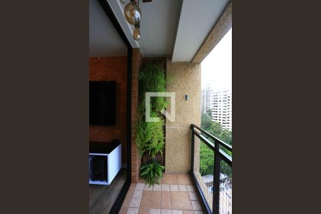 varanda de apartamento para alugar com 2 quartos, 69m² em Vila Suzana, São Paulo