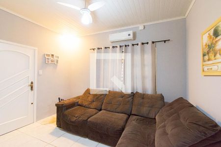 Casa à venda com 3 quartos, 150m² em Estância Velha, Canoas