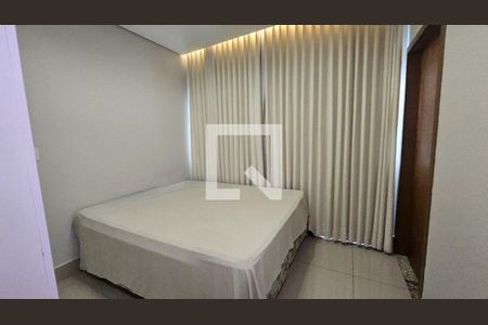 Quarto  de apartamento para alugar com 3 quartos, 117m² em Jardim Atlantico, Goiânia