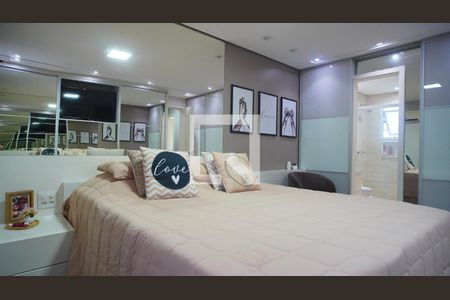 Quarto 1 suite  de casa de condomínio à venda com 3 quartos, 218m² em Teresópolis, Porto Alegre