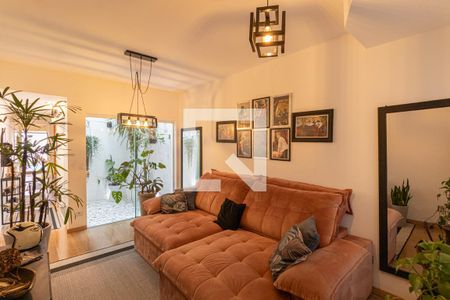 Sala de casa à venda com 3 quartos, 108m² em Jardim Nordeste, São Paulo