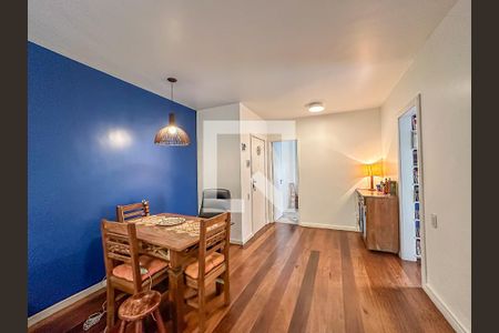 Sala de apartamento para alugar com 1 quarto, 61m² em Cosme Velho, Rio de Janeiro