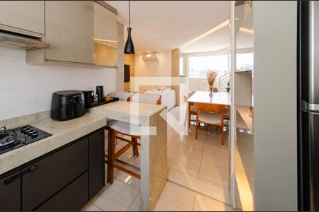 Cozinha de apartamento à venda com 3 quartos, 174m² em Jardim America, Belo Horizonte