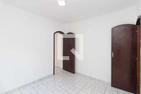 Quarto 1 de casa à venda com 2 quartos, 80m² em Vila Sabrina, São Paulo