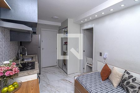 sala, cozinha e área de serviço compartilhadas_5 de apartamento para alugar com 1 quarto, 29m² em Sacoma, São Paulo