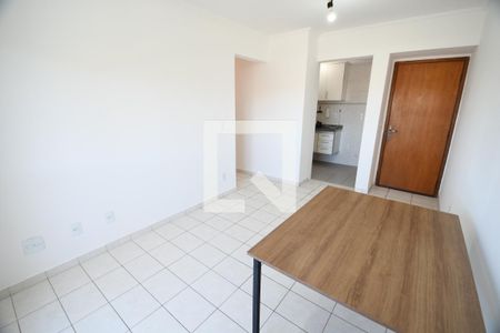 Sala de apartamento para alugar com 3 quartos, 67m² em Chácara Primavera, Campinas