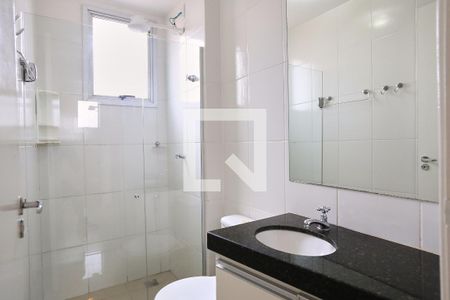 Banheiro da Suíte de apartamento para alugar com 2 quartos, 52m² em Paraíso, Belo Horizonte