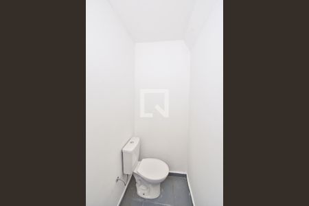 Lavabo de casa para alugar com 2 quartos, 80m² em Vila Monumento, São Paulo