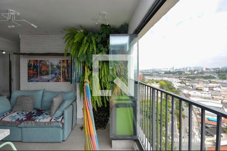 Varanda Estendida de apartamento para alugar com 2 quartos, 55m² em Vila Anastácio, São Paulo