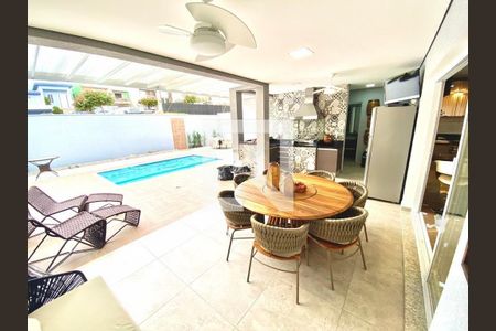 Casa de Condomínio à venda com 4 quartos, 305m² em Swiss Park, Campinas