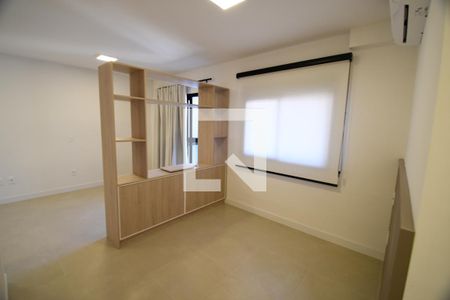 Suíte de kitnet/studio para alugar com 1 quarto, 46m² em Centro, Campinas